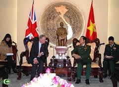 បង្កើនទំនាក់ទំនងការពារជាតិរវាងវៀតណាមនិងចក្រភពអង់គ្លេស៍។